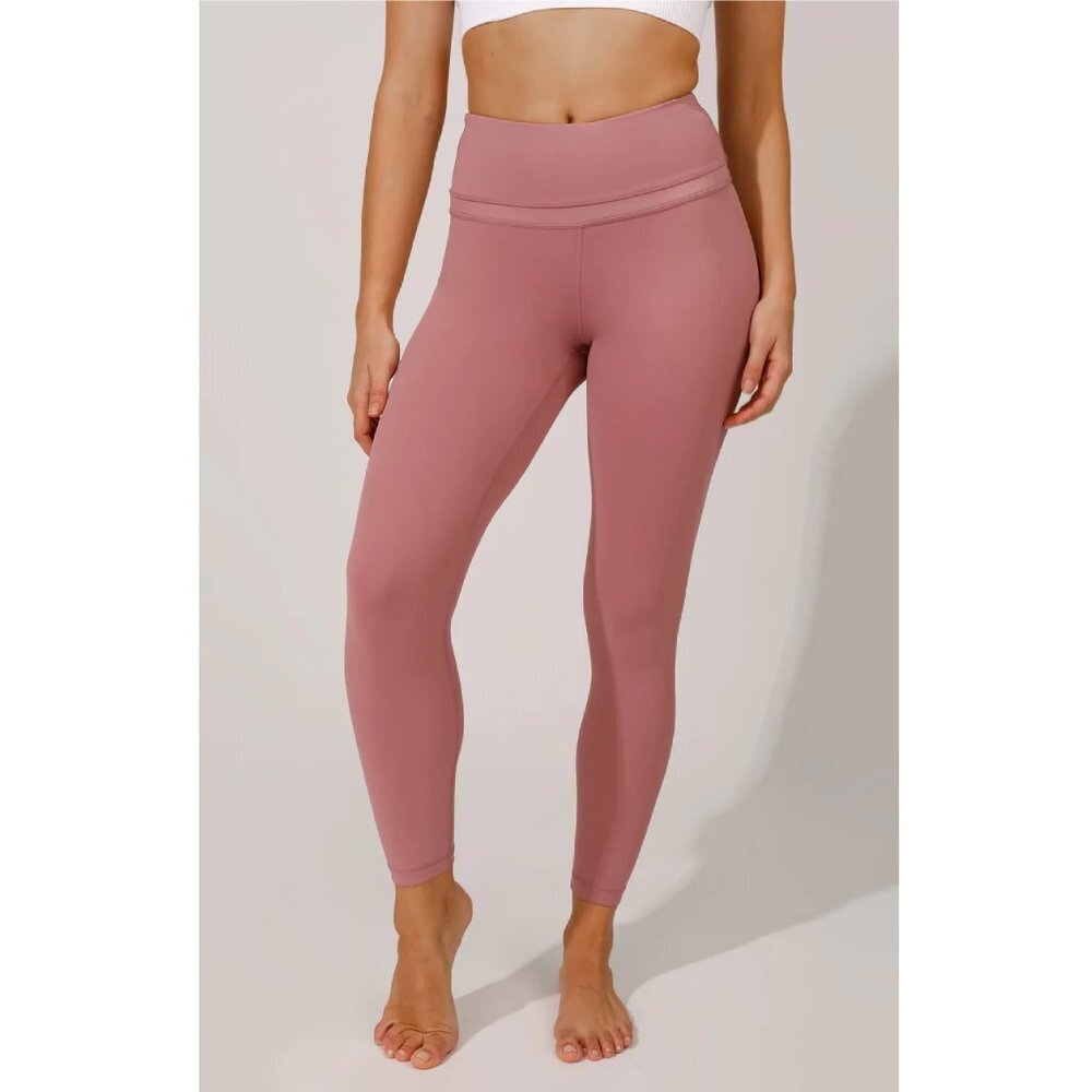 Bootyful Women's Rose Pink V back Cire Activewear Leggings Size XS